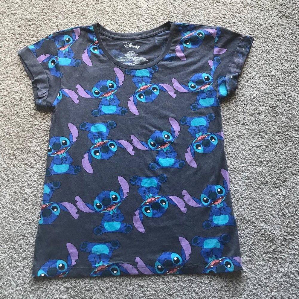 Disney Lilo & Stitch Size Medium Short Sleeve T-Sh